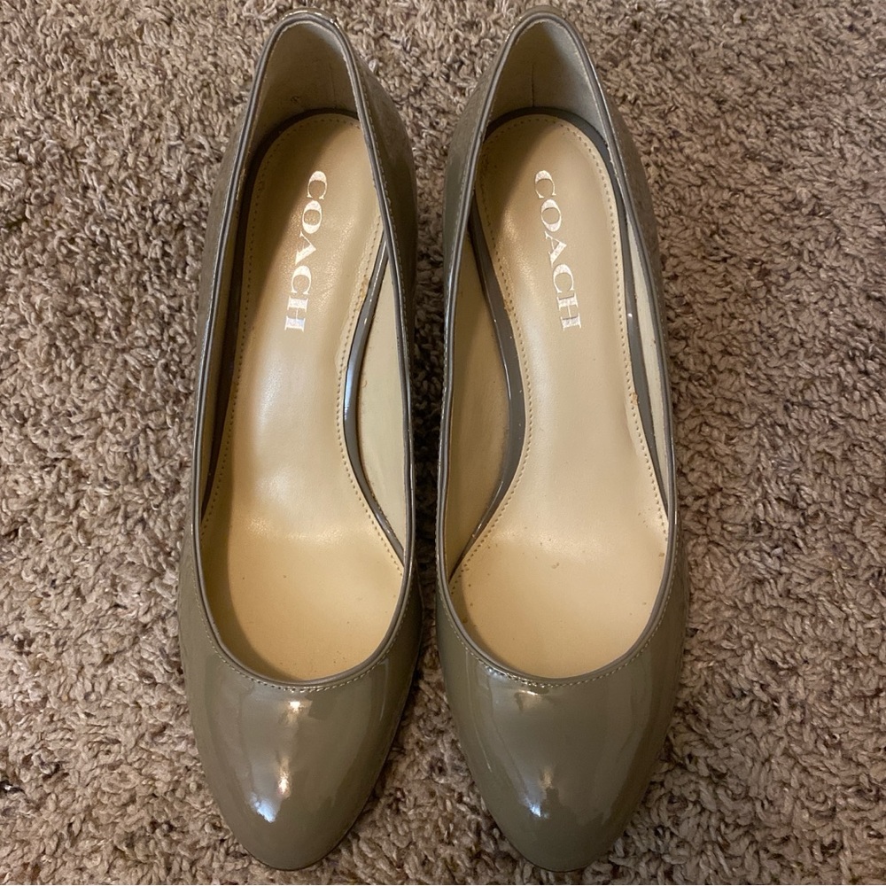Coach Heels size 8B